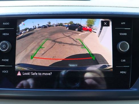 Used 2023 Volkswagen Taos SE image 48