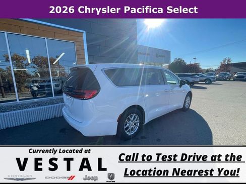 New 2026 Chrysler Pacifica Select image 5