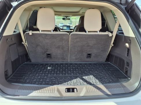 Certified 2023 Lincoln Aviator Reserve w/ Equipment Group 201A RWD image 25