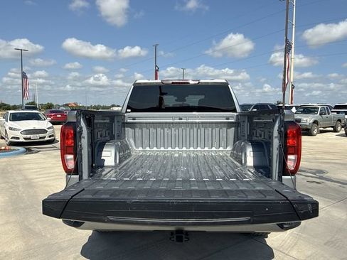 Used 2024 GMC Sierra 1500 Elevation RWD image 27