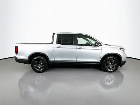 New 2026 Honda Ridgeline TrailSport image 18