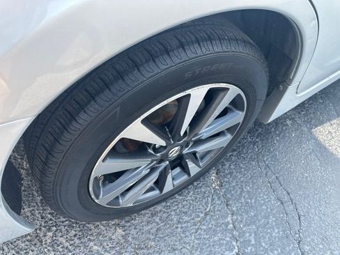 Used 2016 Nissan Altima 2.5 SV w/ Convenience Package FWD image 6