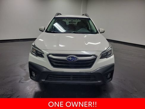Used 2020 Subaru Outback Premium AWD/4WD image 3