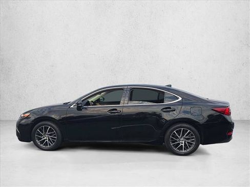 Used 2016 Lexus ES 350 w/ Premium Package w/Wood Trim FWD image 8