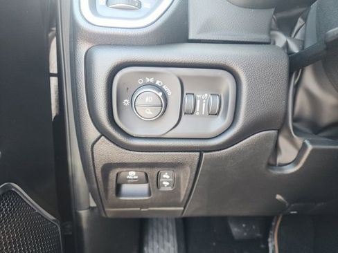 New 2026 RAM 1500 Laramie w/ Night Edition AWD/4WD image 18