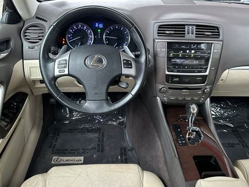 Used 2013 Lexus IS 250 w/ Premium Pkg Value Edition image 15