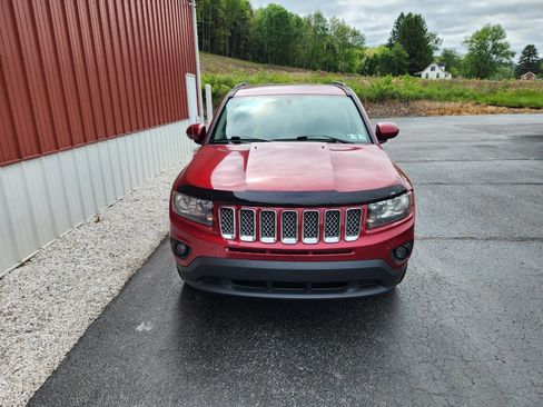 Used 2016 Jeep Compass Latitude AWD/4WD image 4