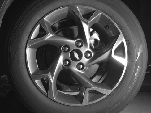 Used 2025 Chevrolet Trax LT FWD image 14