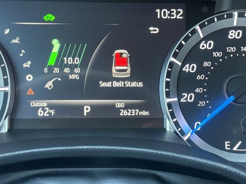 Certified 2023 Toyota Highlander LE image 26