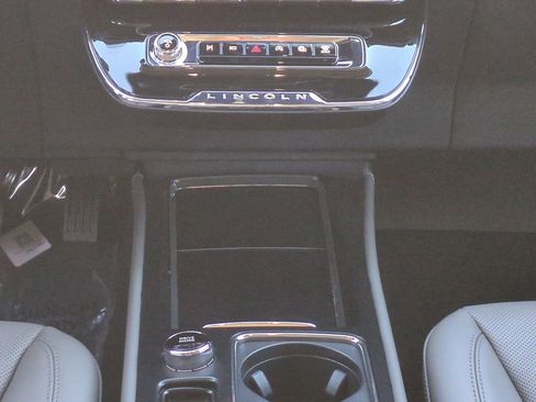 New 2026 Lincoln Corsair Reserve image 19