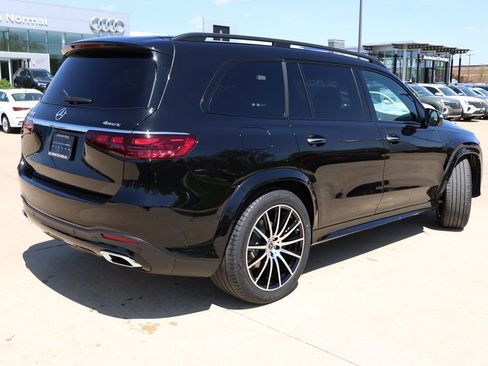 New 2025 Mercedes-Benz GLS 450 4MATIC image 3