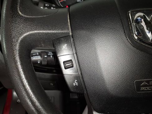 Used 2015 RAM ProMaster 2500 w/ Interior Convenience Group FWD image 16
