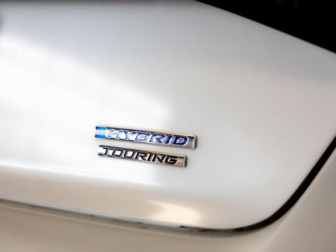 Used 2023 Honda Accord Touring image 8