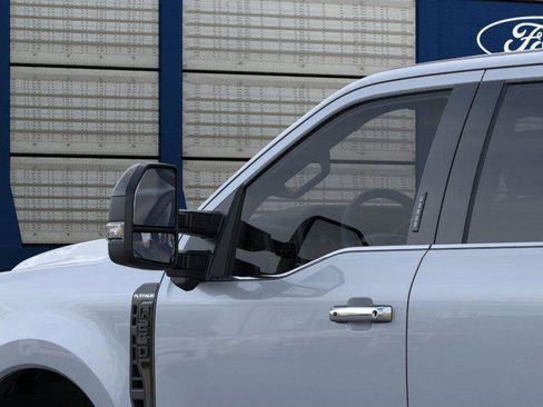 New 2026 Ford F250 Platinum image 20