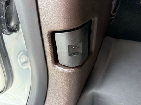 New 2025 Ford F150 King Ranch w/ FX4 Off-Road Package image 17