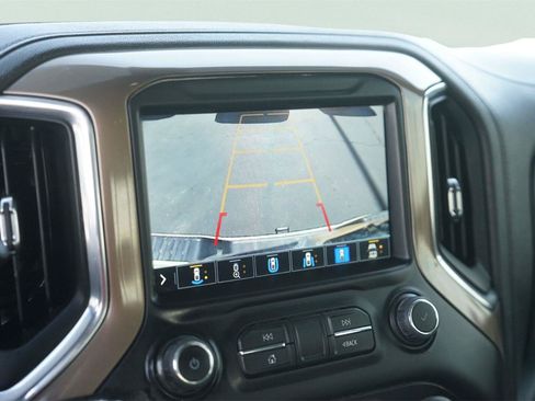 Used 2023 Chevrolet Silverado 2500 High Country w/ Z71 Off-Road Package AWD/4WD image 28