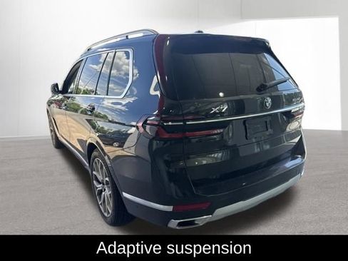 Used 2025 BMW X7 xDrive40i AWD/4WD image 12
