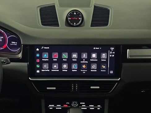 Certified 2023 Porsche Cayenne Platinum Edition AWD/4WD image 20