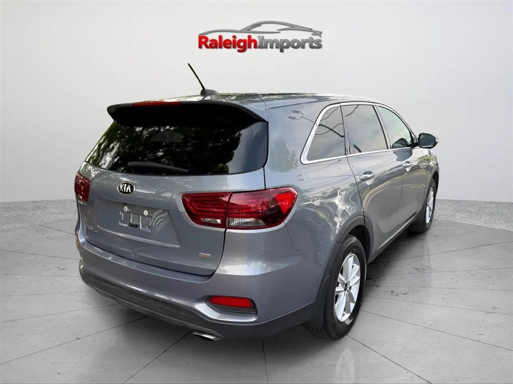 Used 2020 Kia Sorento L FWD image 6