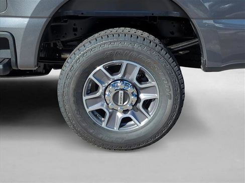 New 2026 Ford F250 Lariat w/ FX4 Off-Road Package image 10