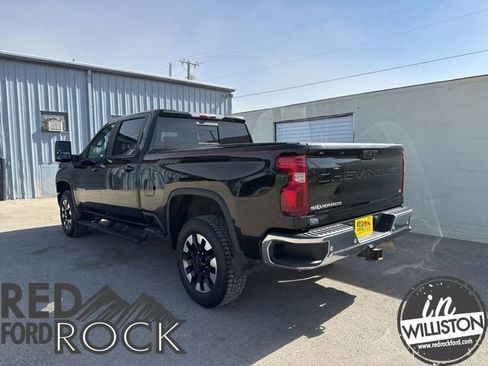 Used 2020 Chevrolet Silverado 3500 LT w/ All Star Edition AWD/4WD image 8