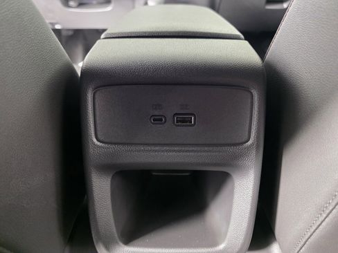 New 2026 Chevrolet Trax RS w/ Sunroof Package image 34