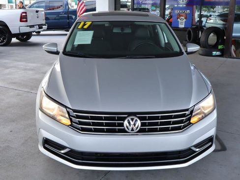 Used 2017 Volkswagen Passat 1.8T SE image 10