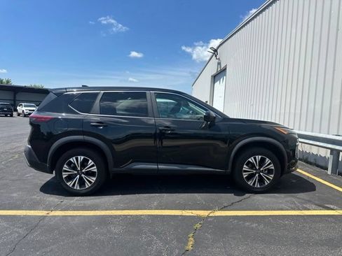 Used 2023 Nissan Rogue SV FWD image 10