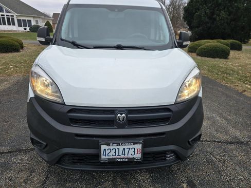 Used 2018 RAM ProMaster City Tradesman image 2