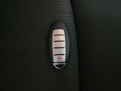 Used 2024 Nissan Altima 2.5 S FWD image 32