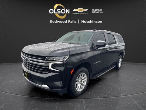 Used 2023 Chevrolet Suburban LT image 1