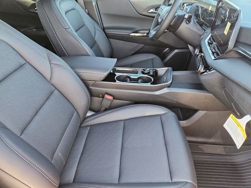 New 2026 Chevrolet Equinox LT w/ Midnight Edition image 10