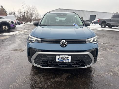 Used 2025 Volkswagen Taos S image 15