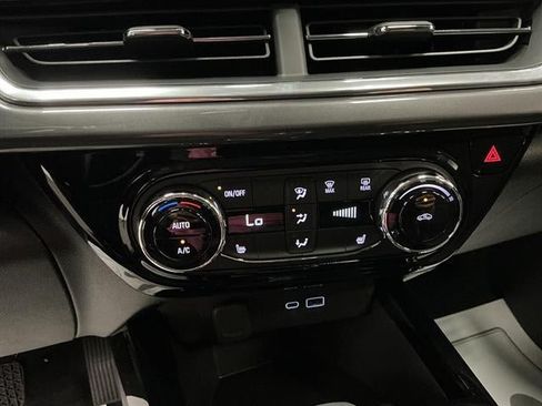 New 2026 Chevrolet Trax ACTIV w/ Driver Confidence Package FWD image 16