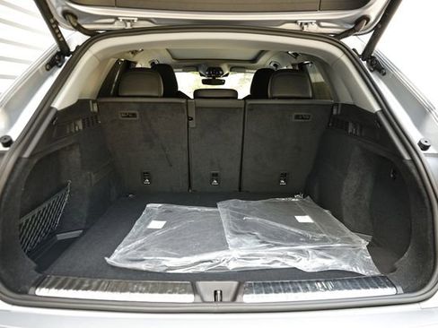 Certified 2025 Audi Q5 Premium Plus w/ Premium Plus AWD/4WD image 30