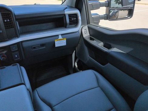 New 2026 Ford F350 XL w/ 360-Degree Camera Package AWD/4WD image 17