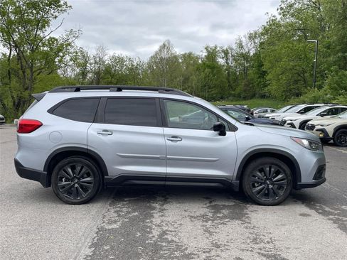 Used 2022 Subaru Ascent Onyx Edition AWD/4WD image 6