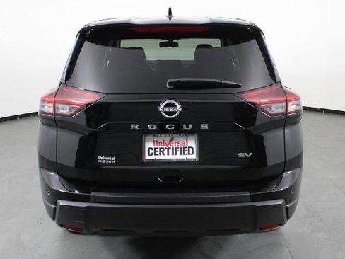Certified 2024 Nissan Rogue SV image 11