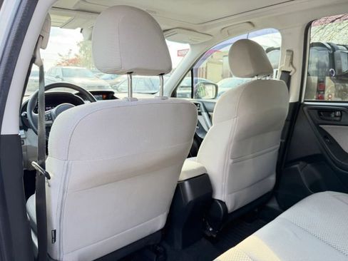 Used 2018 Subaru Forester 2.5i Premium AWD/4WD image 17