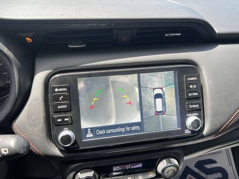 Used 2023 Nissan Kicks SR FWD image 13