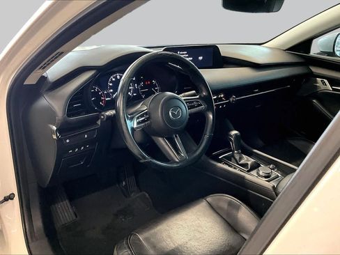 Used 2019 MAZDA MAZDA3 Sedan w/ Premium Package FWD image 16