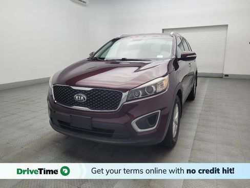 Used 2018 Kia Sorento LX image 1