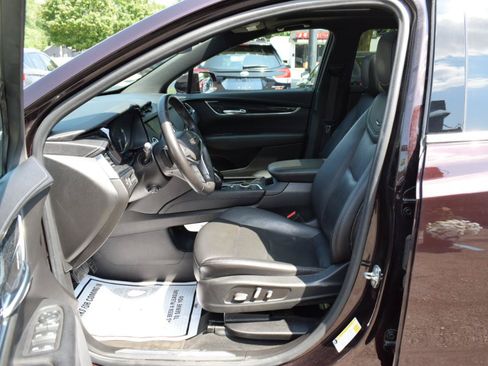 Used 2020 Cadillac XT5 Premium Luxury AWD/4WD image 36