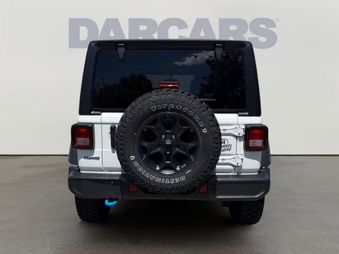 Used 2023 Jeep Wrangler Unlimited w/ Cold Weather Group AWD/4WD image 6