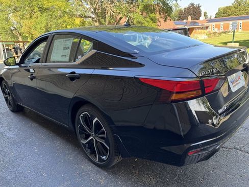 New 2026 Nissan Altima 2.5 SR FWD image 14
