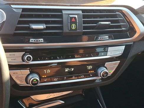 Used 2021 BMW X3 xDrive30i w/ Convenience Package image 16
