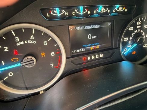 Used 2019 Ford F150 XLT w/ Equipment Group 302A Luxury AWD/4WD image 15