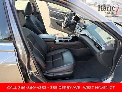 Certified 2024 Nissan Altima 2.5 SR AWD/4WD image 28