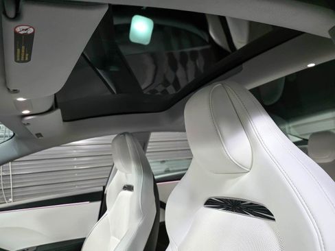 Used 2024 Tesla Model 3 Performance image 17