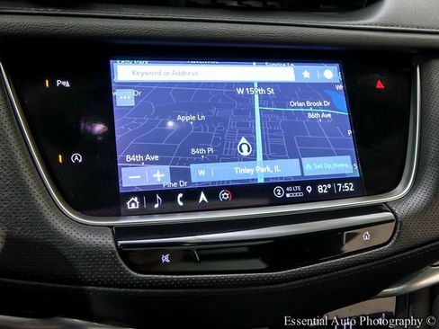 Certified 2025 Cadillac XT5 Premium Luxury AWD/4WD image 15